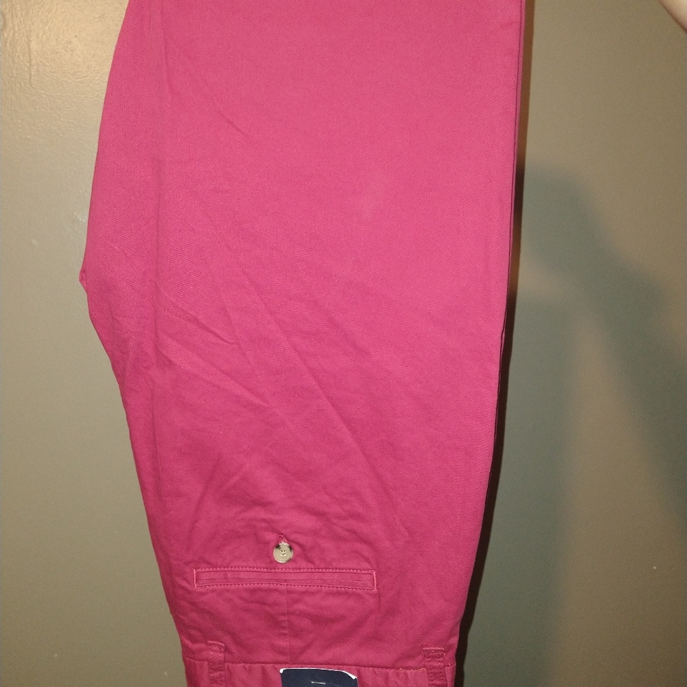 Clothes - Picture 11 of 16